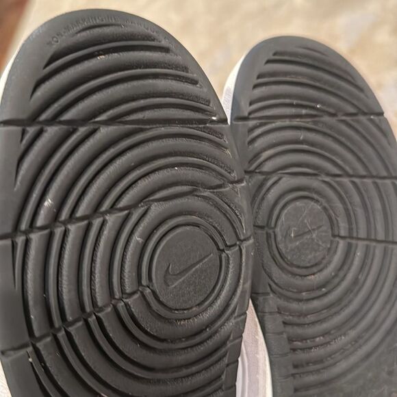 Court Borough Mid 2 GS 'White Black University Red' youth size 5.5 women’s 6 GUc - Picture 7 of 10